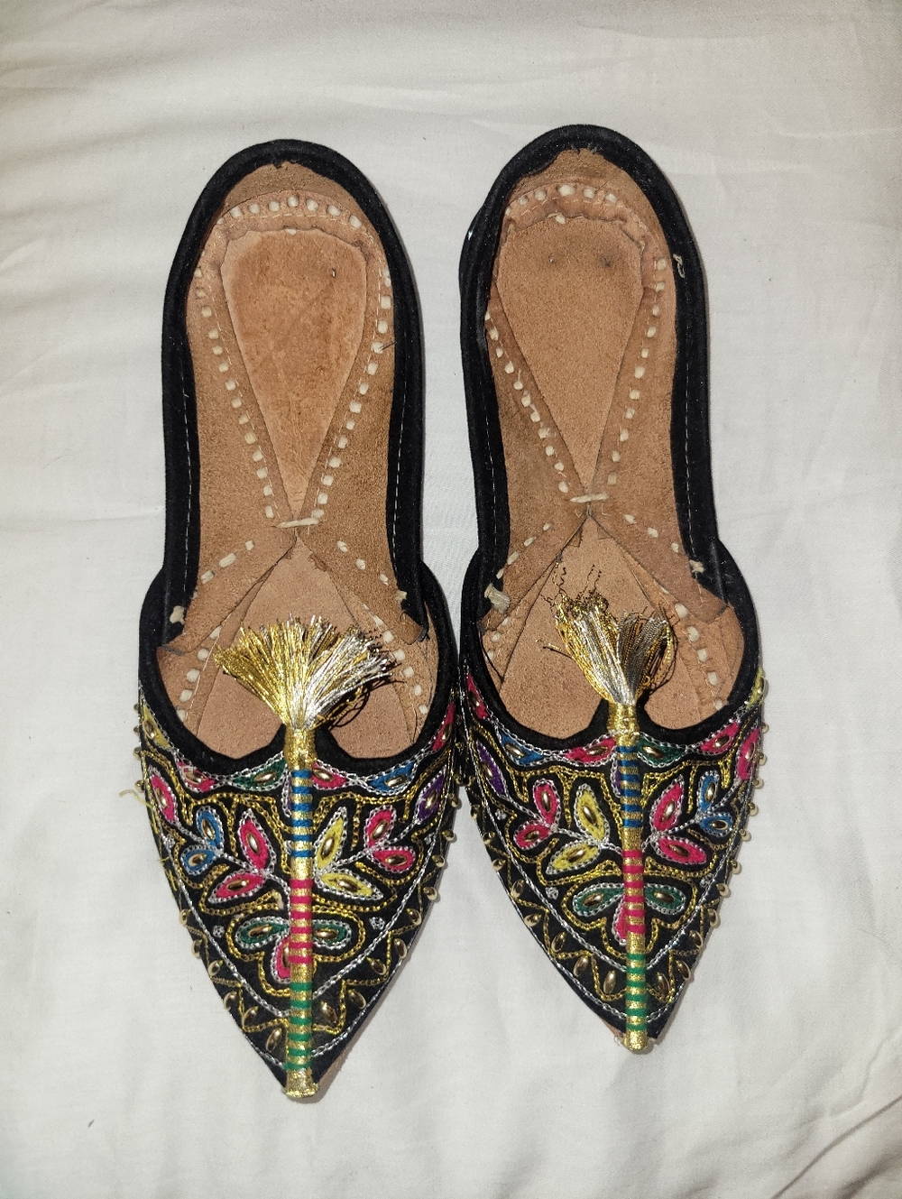 Embroidered Black Jutti with Multicolor Threadwork